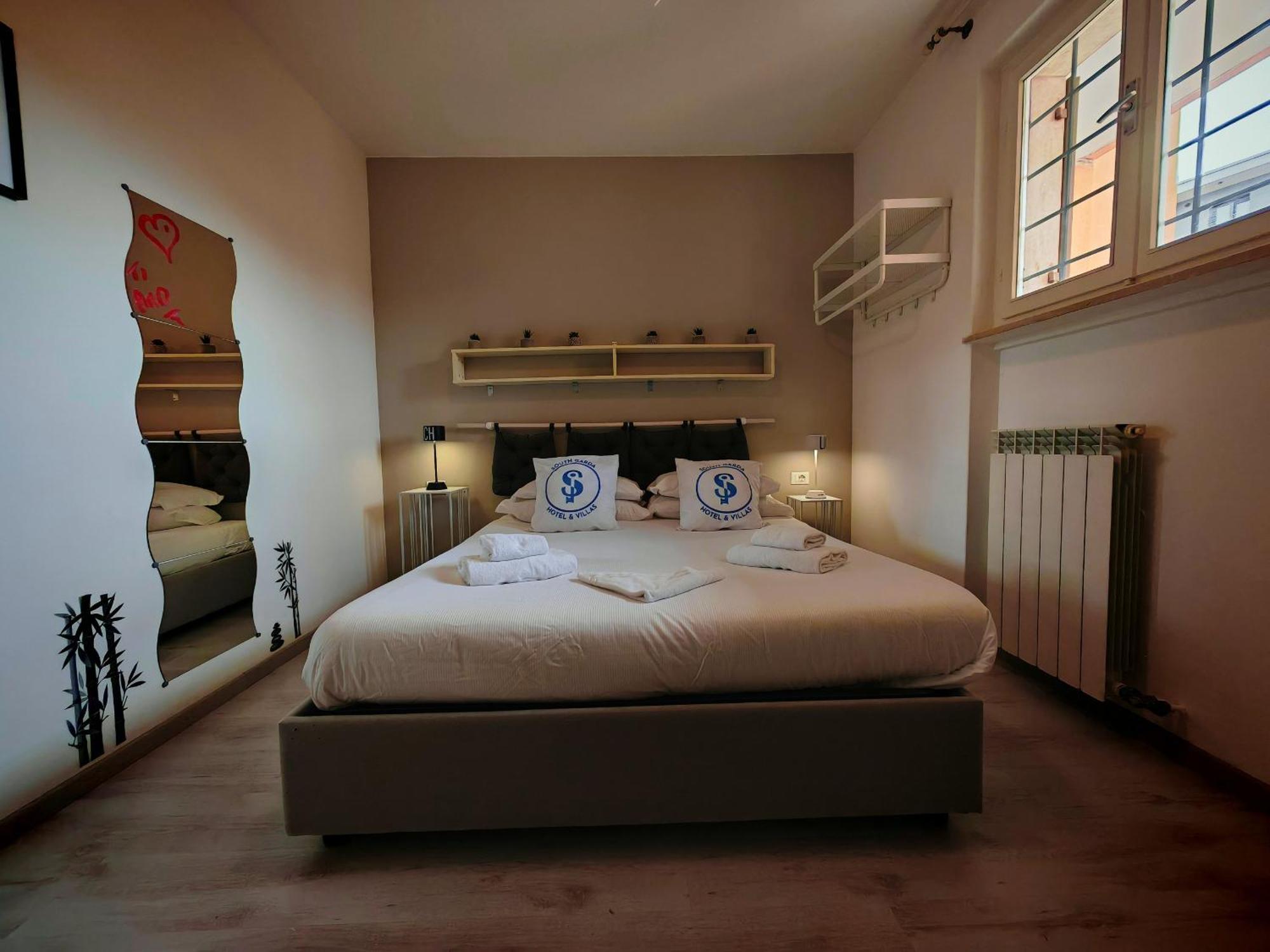Sg Family - Casa Del Bassotto * Peschiera del Garda