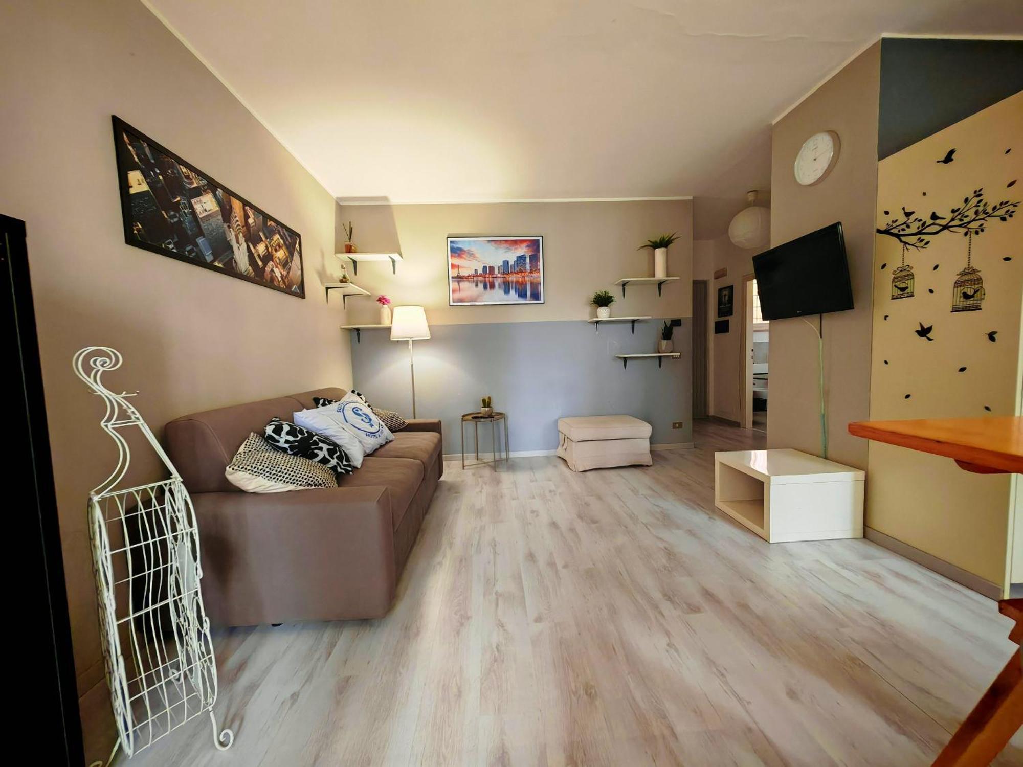 Sg Family - Casa Del Bassotto Apartment Peschiera del Garda